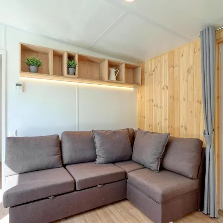 度假居 Tiny Haus 14 Am Brombachsee